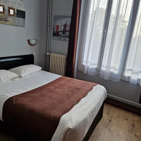 Szálloda Le Splendid 2*