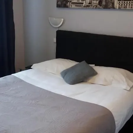 Le Splendid 2* Troyes