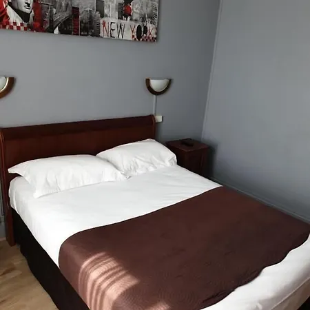 Le Splendid 2* Troyes