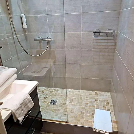 Le Splendid Hotel Troyes
