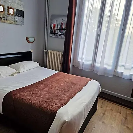 Le Splendid 2* Troyes