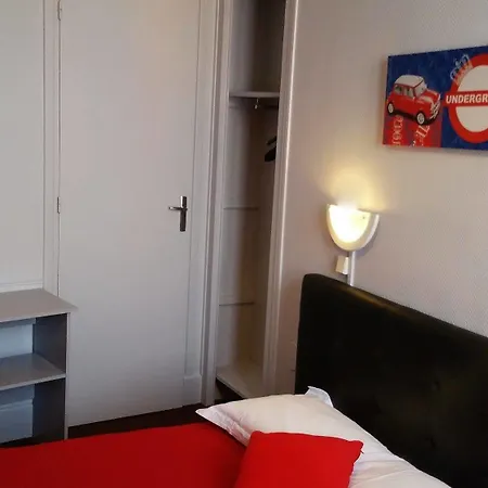 Le Splendid Hotell 2*